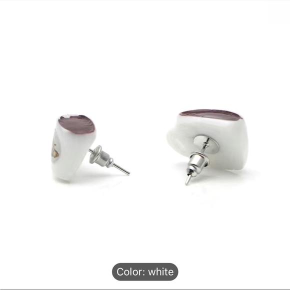 💕FRIENDS EARRINGS 💕 - Picture 3 of 6